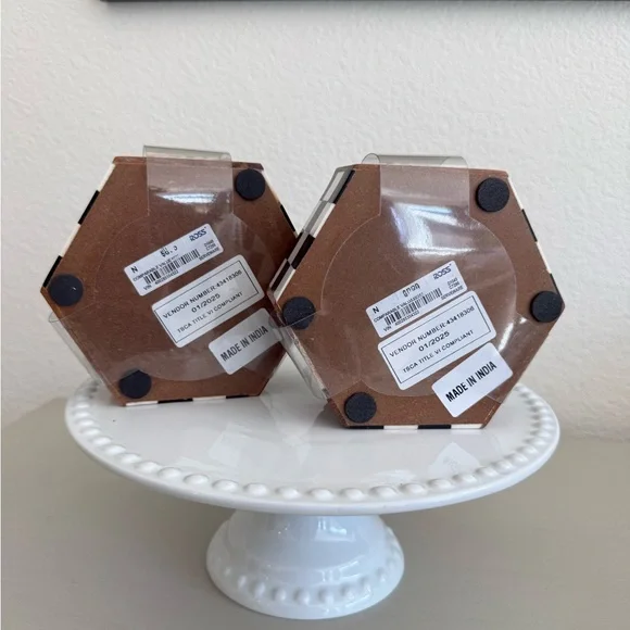 Set of 4 Black and White Checkered Hexagon Coasters - Picture 2 of 2